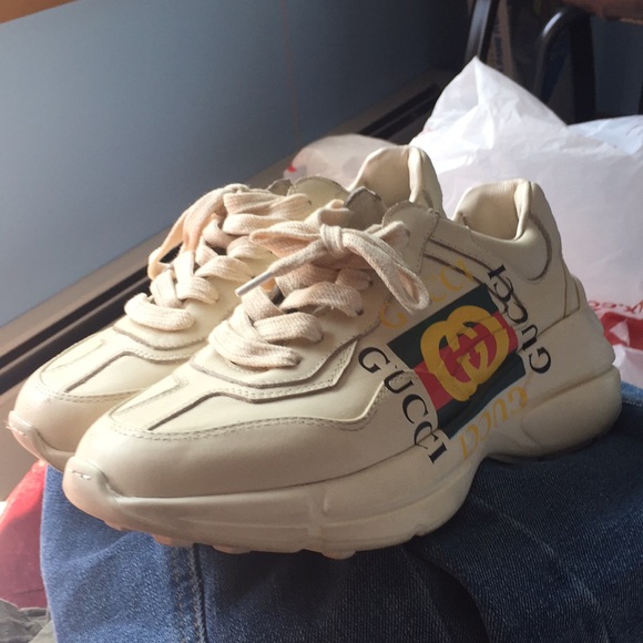 Shoes - Picture 3 of 4